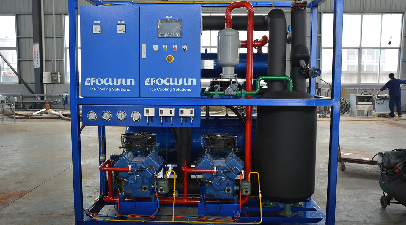 Máy làm đá khối làm lạnh trực tiếp FOCUSUN 10 tấn