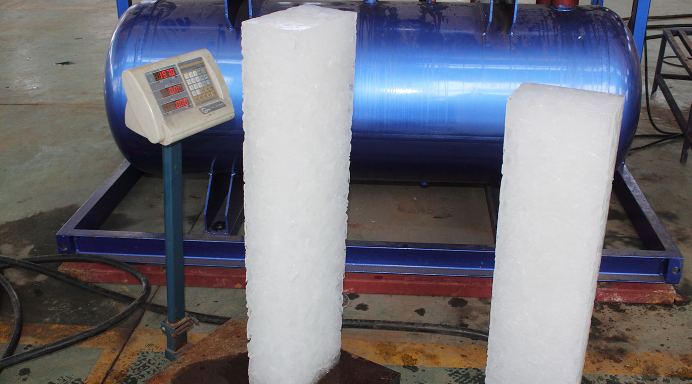 Tube ice compactor