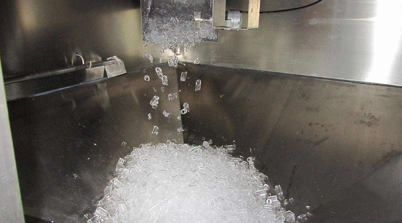 V-type ice storage room