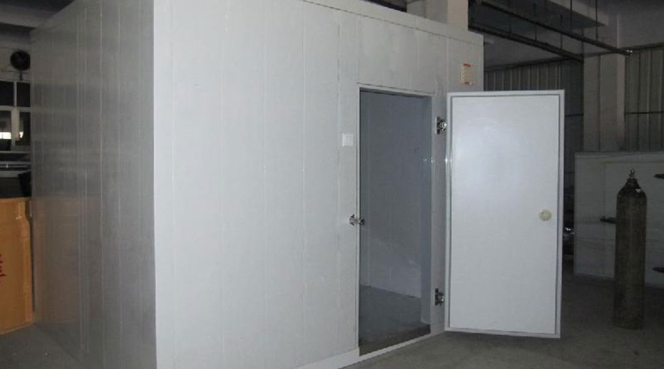 Normal ice storage room