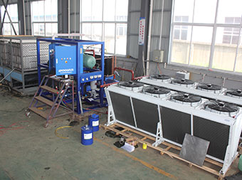 Máy làm đá tấm loại lớn FIP-320