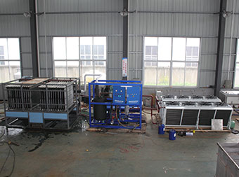 Máy làm đá tấm loại lớn FIP-400